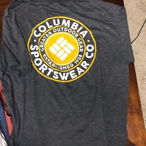 Columbia T-shirt